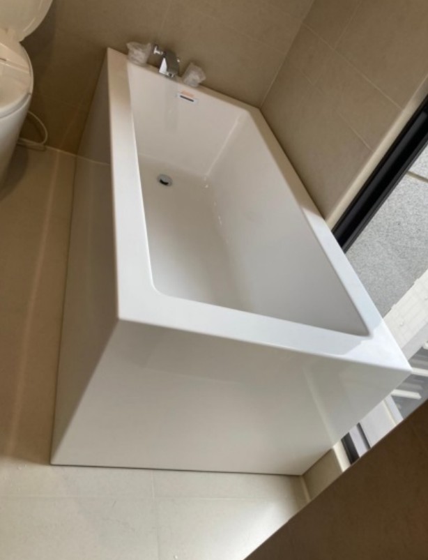衛浴配件｜獨立式方形浴缸120~170CM｜風尚精品衛浴